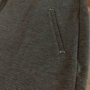 Chico’s size 2.5 dress pants. Like new. Perfect for fall.